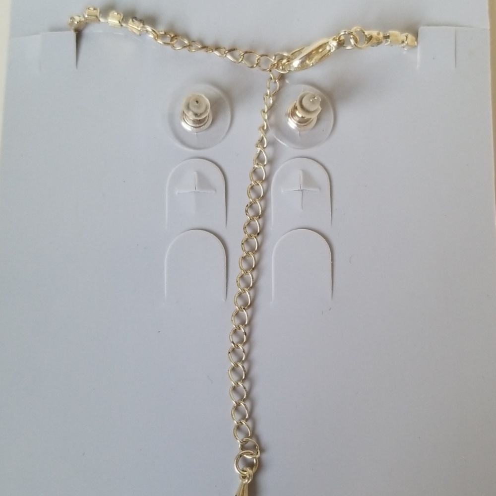 NBW! Boutique Collection Rhinestone Jewelry Set - Picture 4 of 5